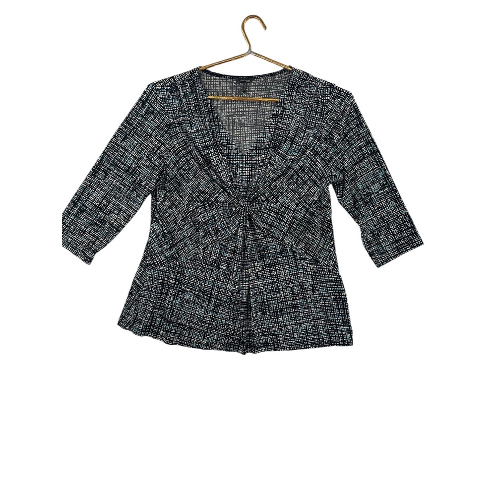 Daisy Fuentes Woman 1X Black Blue Geometric Twist Front 3/4 Sleeve Blouse Top
